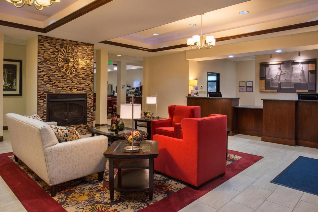 Holiday Inn Express & Suites Pittsburg By Ihg Exteriör bild