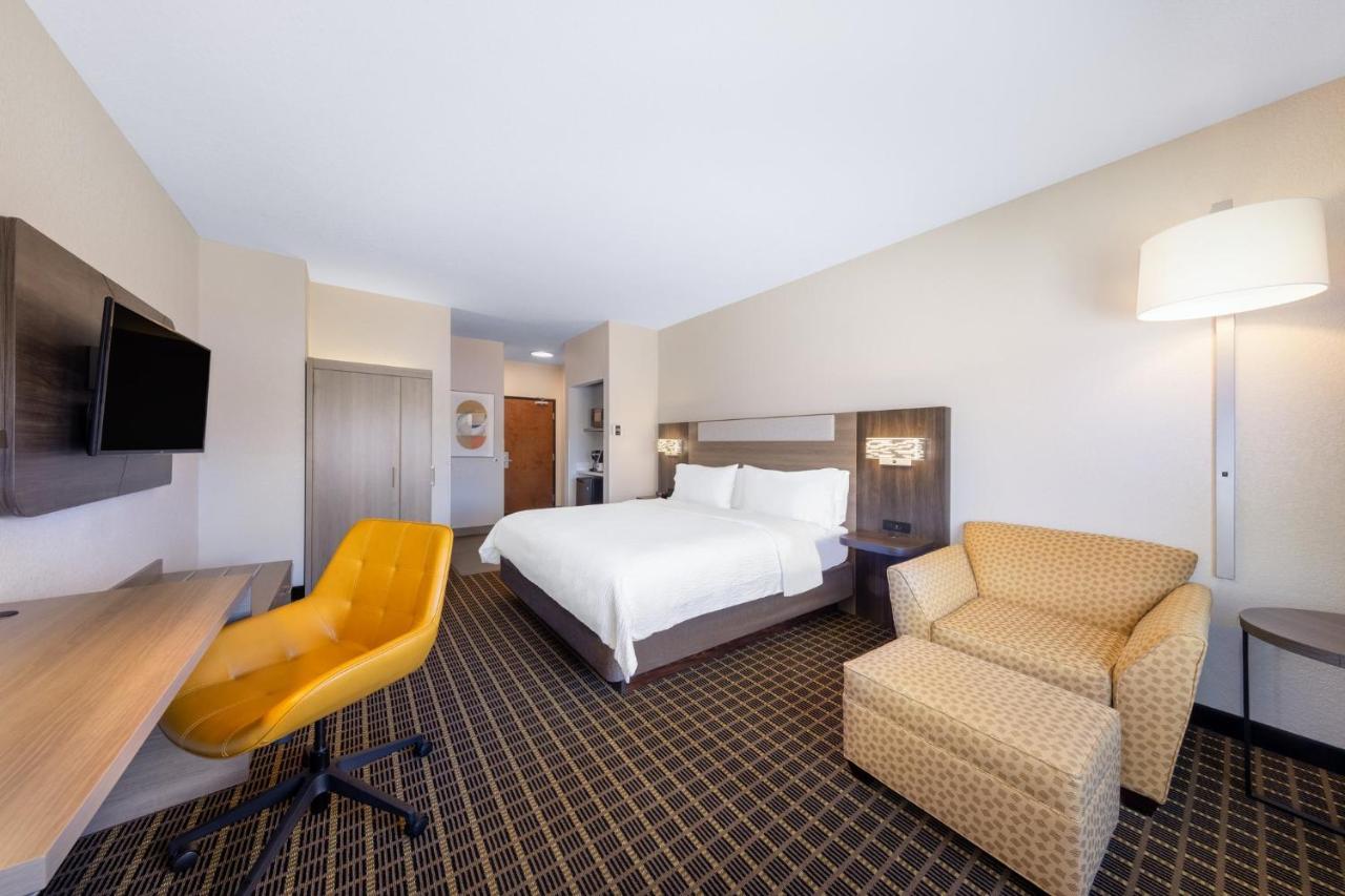 Holiday Inn Express & Suites Pittsburg By Ihg Exteriör bild