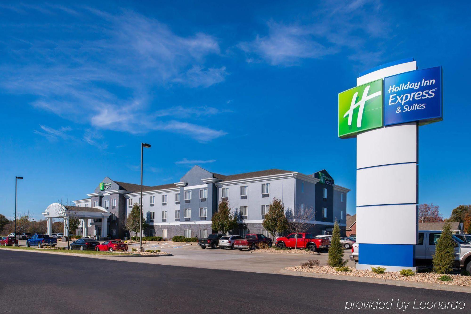 Holiday Inn Express & Suites Pittsburg By Ihg Exteriör bild