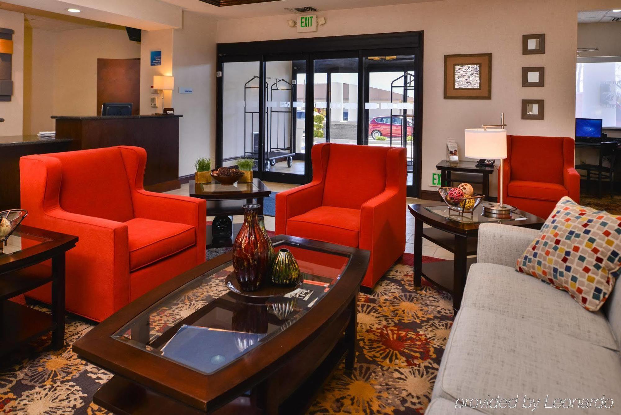 Holiday Inn Express & Suites Pittsburg By Ihg Exteriör bild