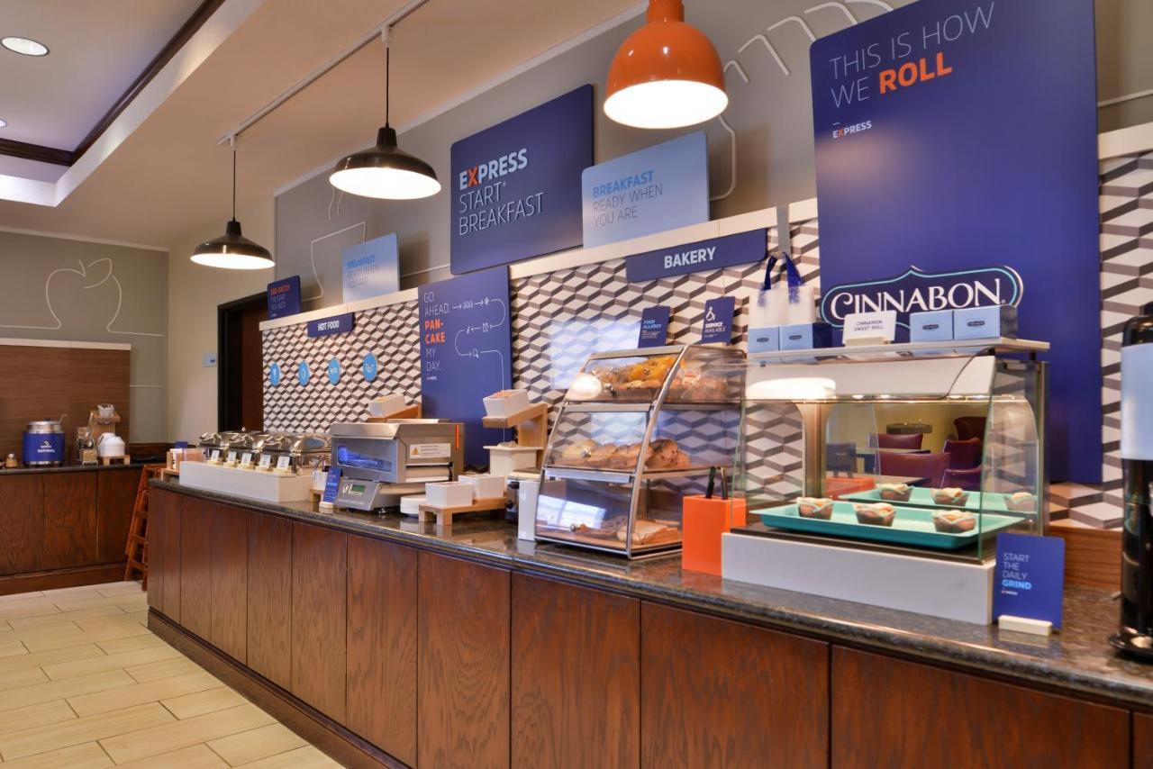 Holiday Inn Express & Suites Pittsburg By Ihg Exteriör bild